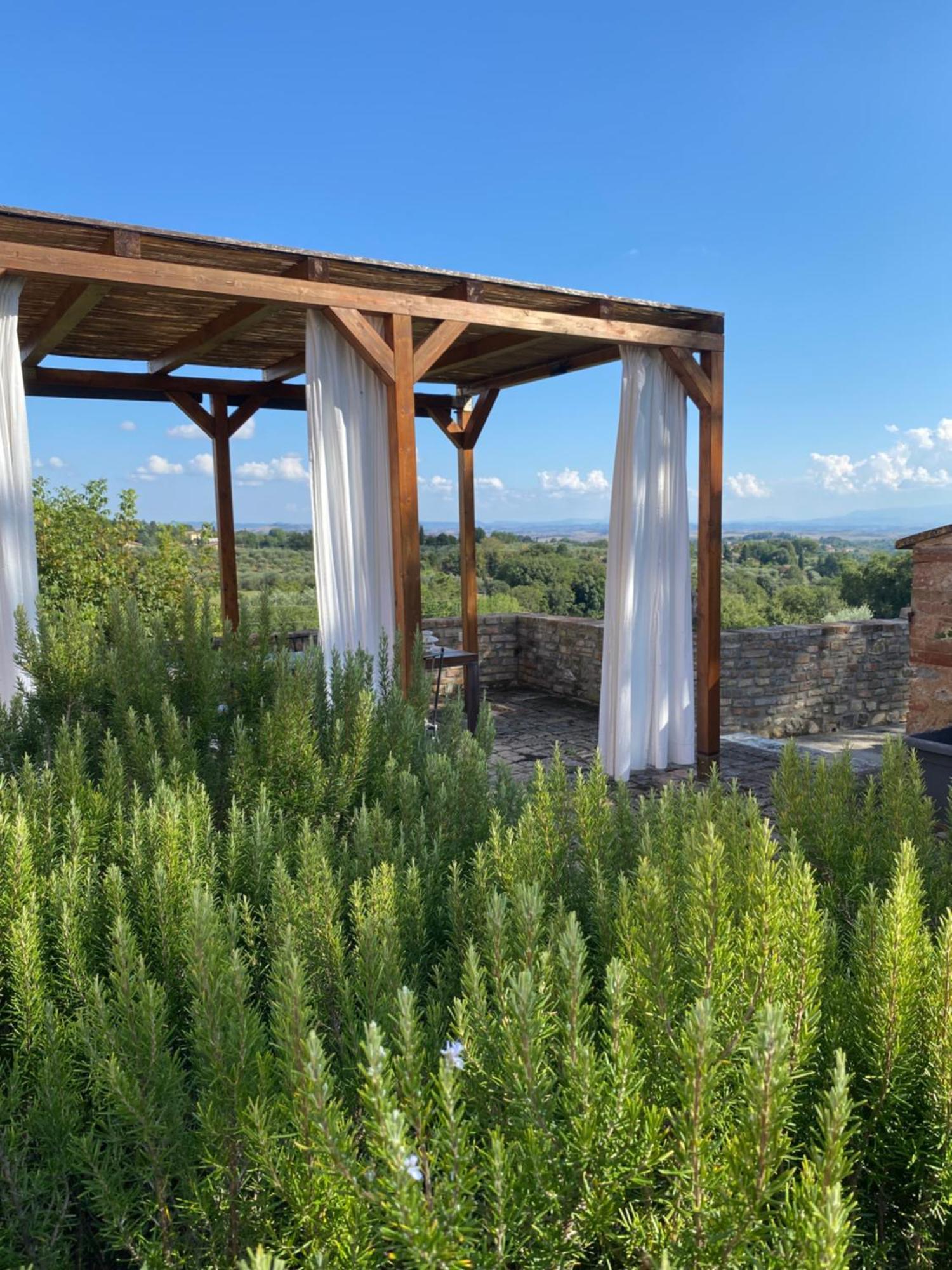 Palazzo Del Papa Country Suites سيينا المظهر الخارجي الصورة