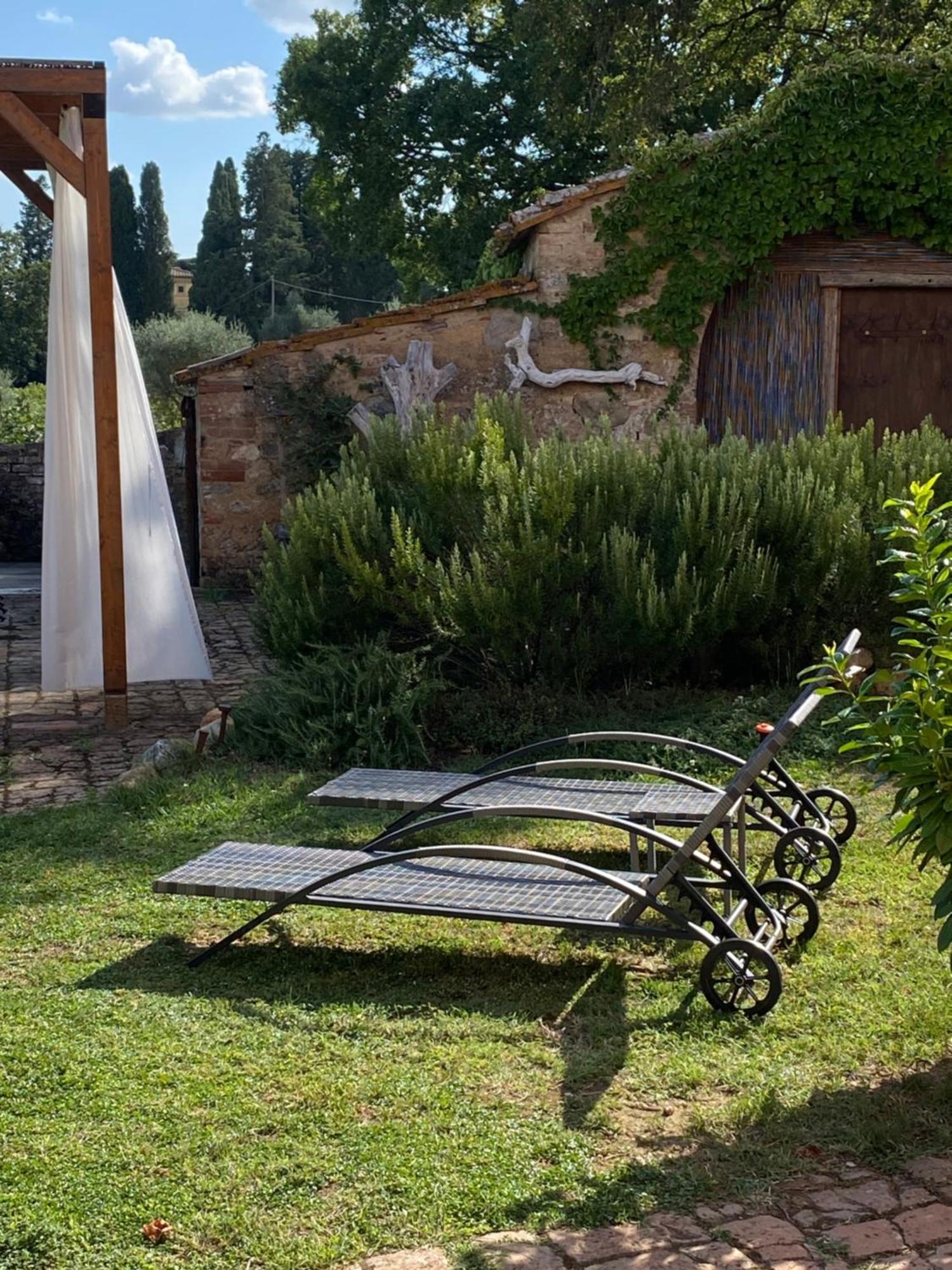 Palazzo Del Papa Country Suites سيينا المظهر الخارجي الصورة