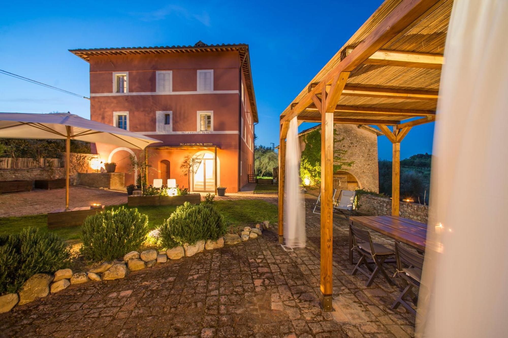 Palazzo Del Papa Country Suites سيينا المظهر الخارجي الصورة