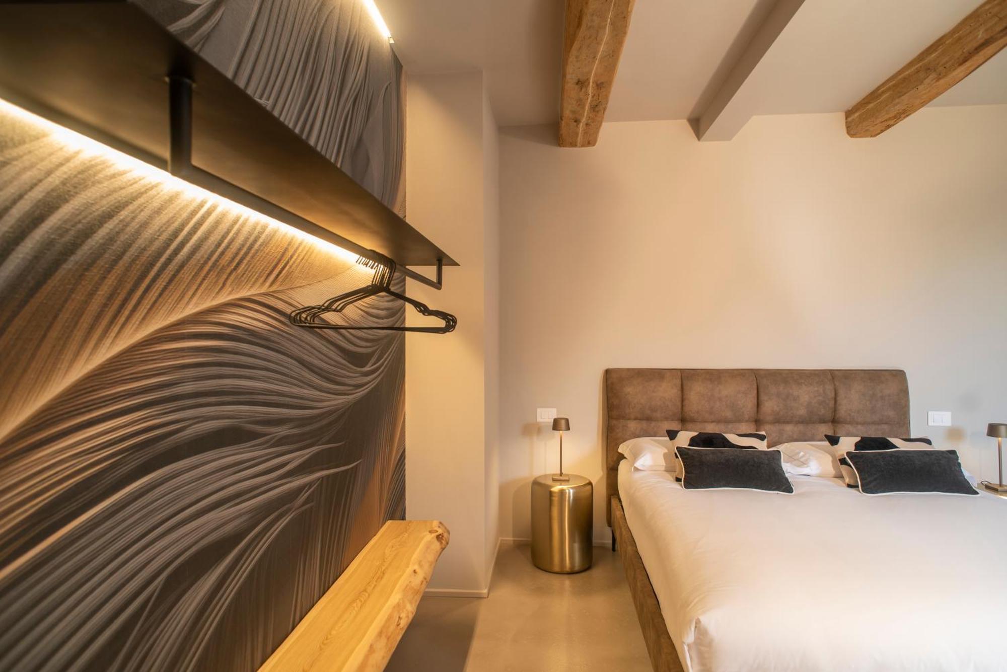 Palazzo Del Papa Country Suites سيينا المظهر الخارجي الصورة